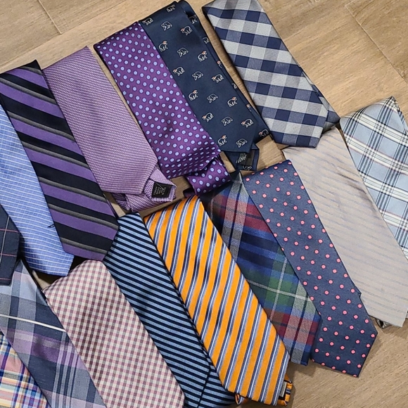 Numerous Brands of Ties - Picture 2 of 3